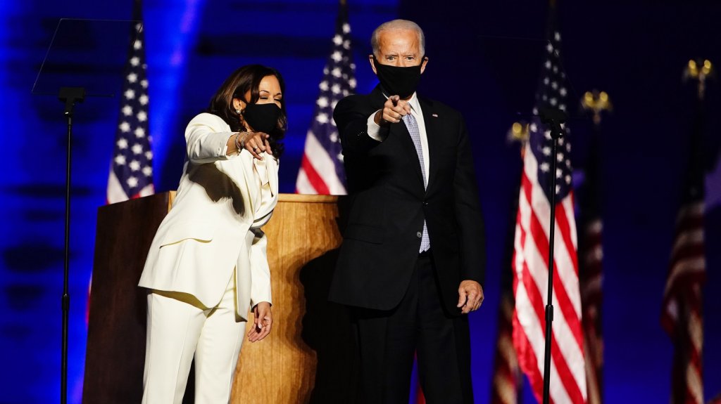  Biden elige al latino Miguel Cardona como titular de Educaci&oacute;n, seg&uacute;n medios 