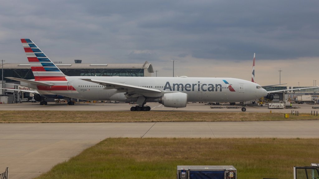  VIDEO: Dos aviones estuvieron a punto de chocar en la pista en Nueva York 