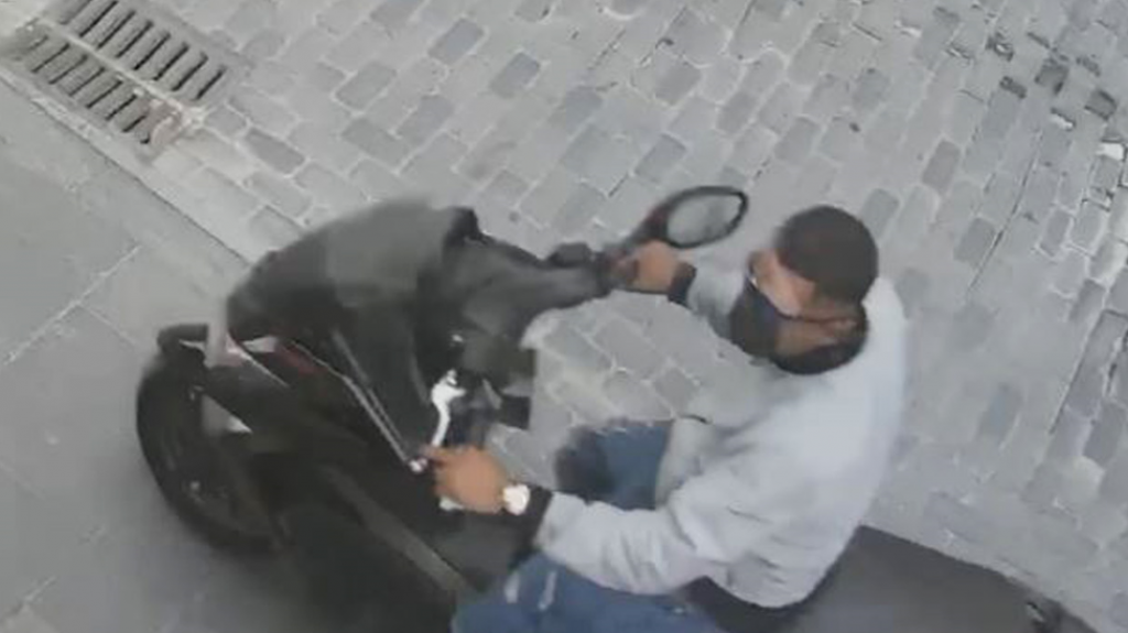  Fotos:Se busca por robo de $15,000 en sortijas de joyeria de San Juan 