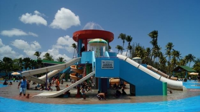 Avanzan trabajos en Parque AcuÃ¡tico Infantil en Humacao para su reapertura este viernes