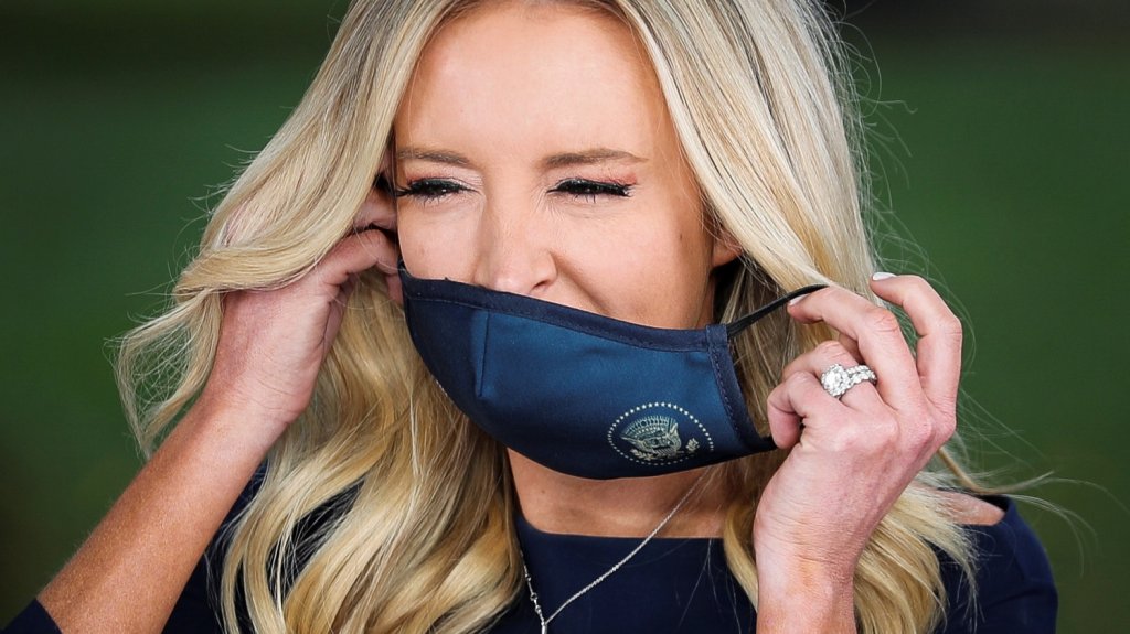  La portavoz de la Casa Blanca da positivo por COVID-19 