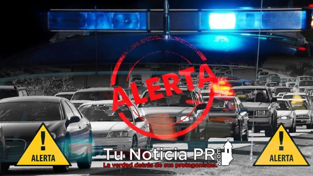  Tap&oacute;n en la Avenida Baldorioty por auto volcado 