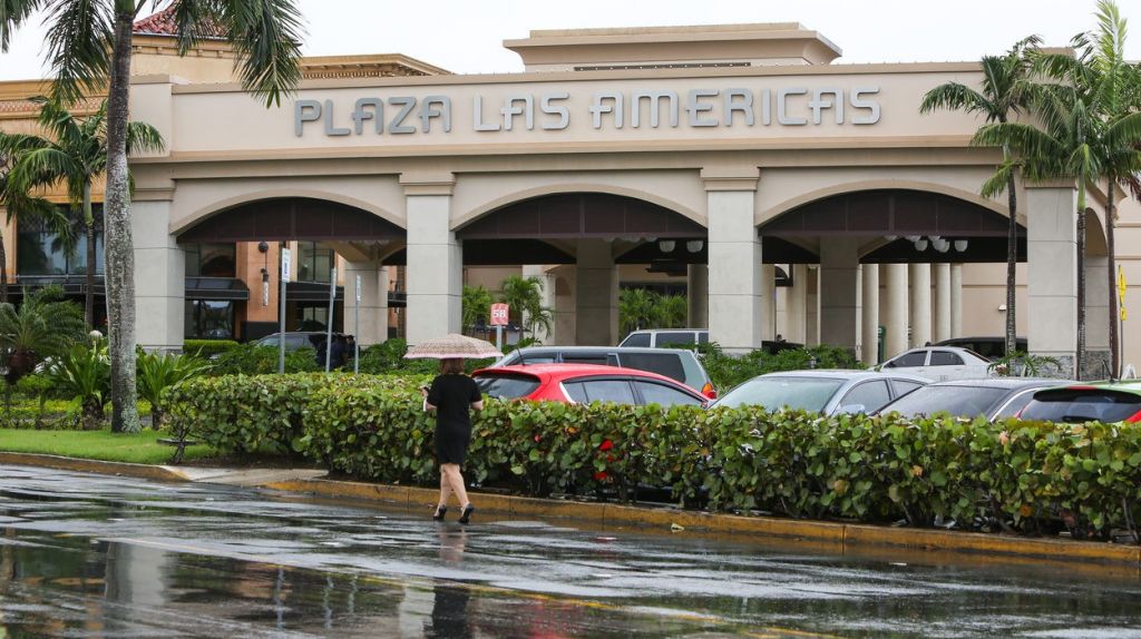  Cerrado plaza Las Americas 