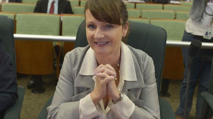 AEE LLEGA A ACUERDOS CON SUS ACREEDORES