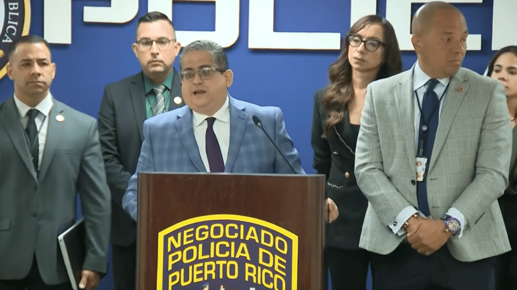  Procesan a decena de personas por fraude y foto dep&oacute;sito de cheques falsos 