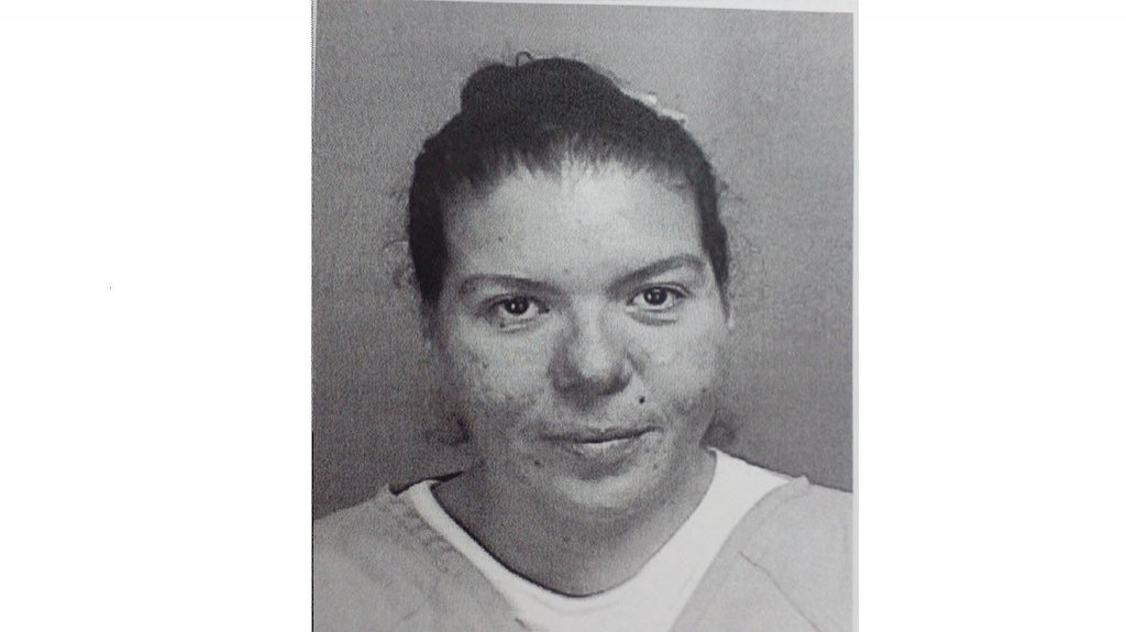  La sacan de la cárcel para radicarle mas cargos por “Tumbarle el billete” a clientes en Bayamón y Cataño 