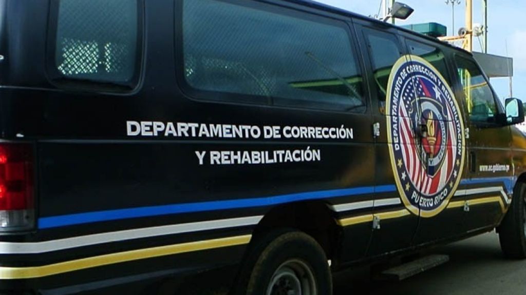  Manifestaci&oacute;n de oficiales correccionales en la c&aacute;rcel de Bayam&oacute;n 