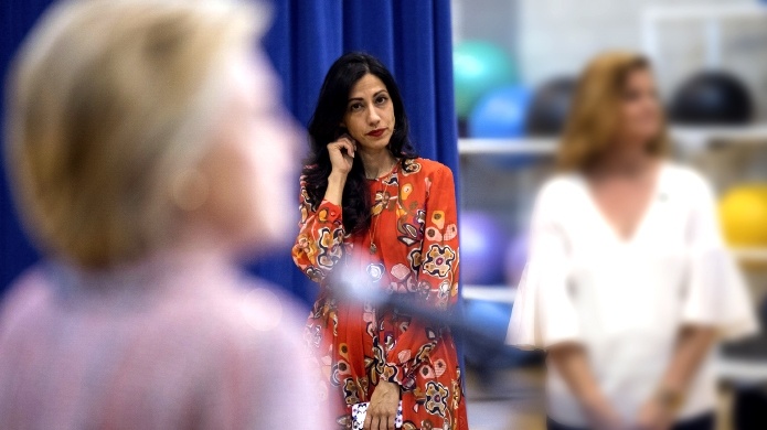 ¿Quién es Huma Abedin, la mujer detrás de Hillary?