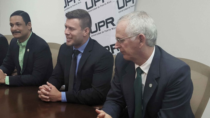 RUM y Ahkeo firman acuerdo para establecer
primera Laboratorio de Microrredes de Puerto Rico
