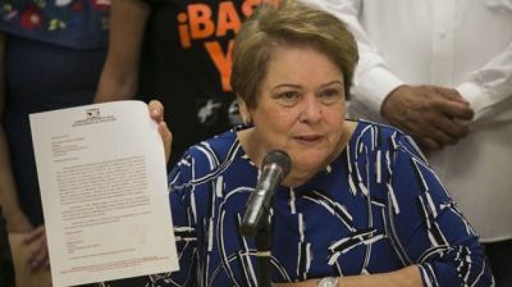  Presidenta AMPR rechaza conflicto de inter&eacute;s con empresa de tutor&iacute;as de su esposo 