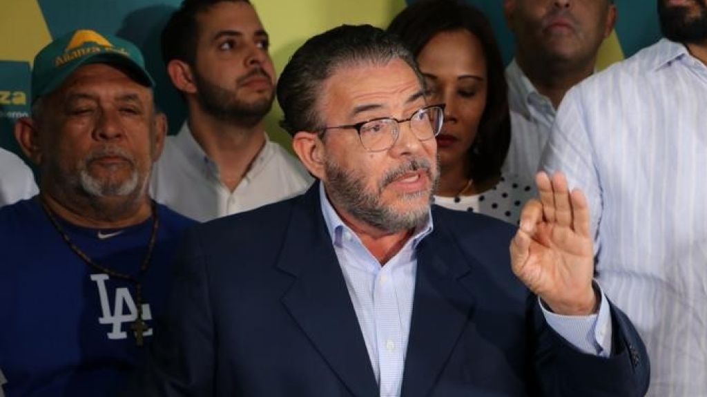  Alianza País pide aplazar elecciones para julio 