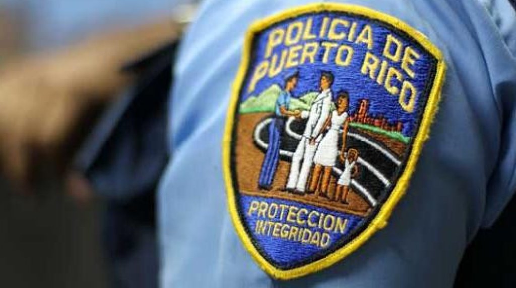  Dice que dej&oacute; casi 40 mil d&oacute;lares dentro de su auto en Plaza del Sol en Bayam&oacute;n, Adivine que pas&oacute; 