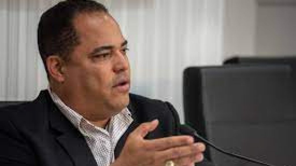  Proponen suspender cobro arbitrios por pagos electr&oacute;nicos para compra de gasolina 