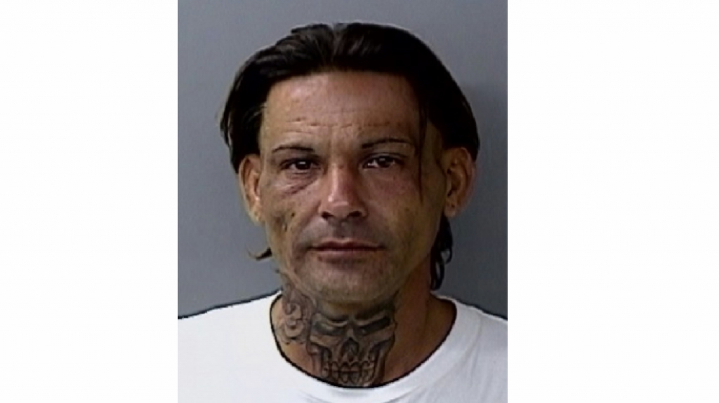  A la cárcel por amenzar de muerte a su padre en Aguadilla 