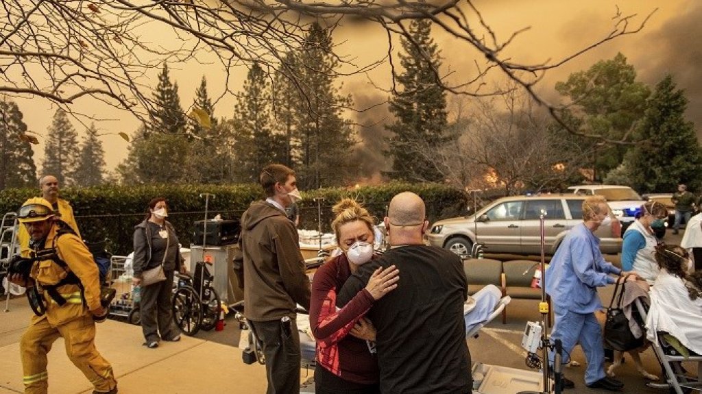  Evacuan un hospital por un nuevo incendio forestal en California 