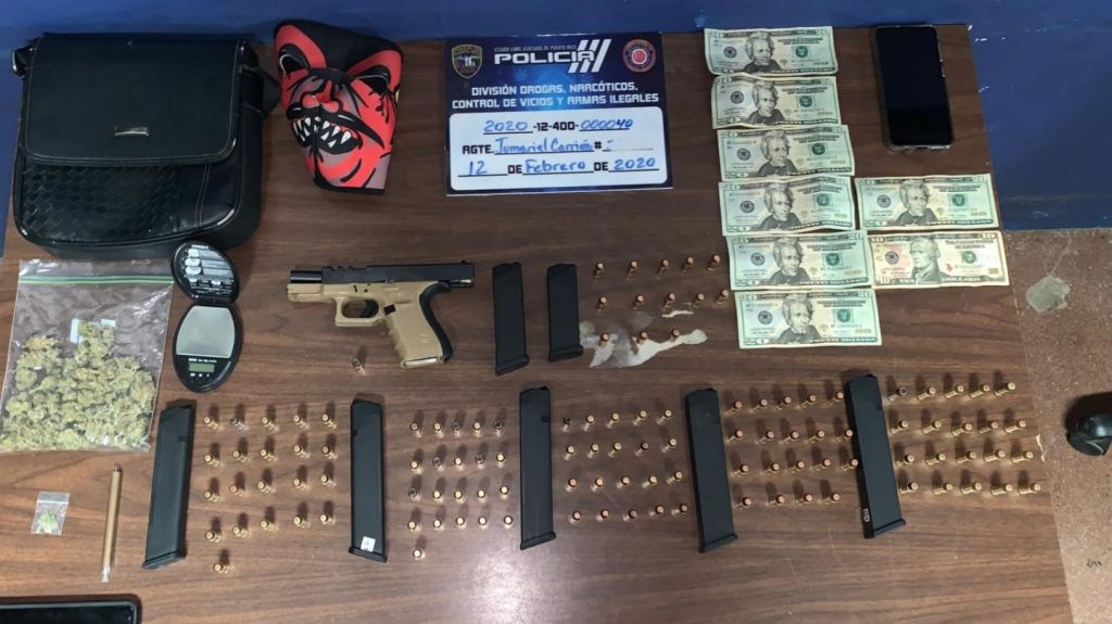  Arrestan dos hombres en Rio Grande con una pistola alterada para disparar &ldquo;autom&aacute;tica&rdquo; 
