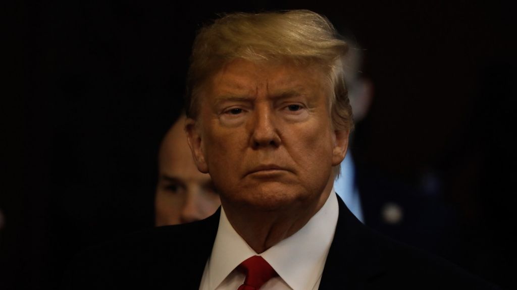  Trump devolver&aacute; familias centroamericanas que crucen frontera sin papeles 