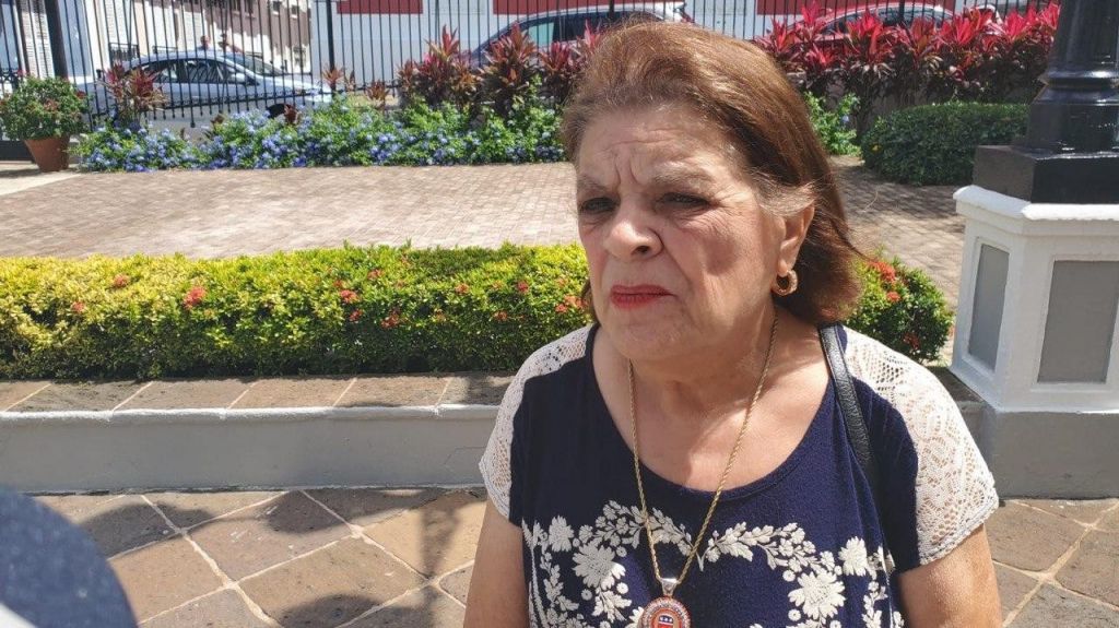  Miriam Ram&iacute;rez de Ferrer cabildear&aacute; contra el plebiscito 