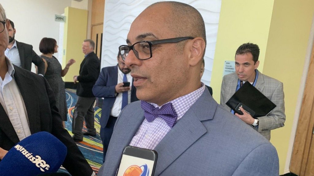  Educaci&oacute;n establece registro de asistencia para maestros y personal autorizado al teletrabajo 