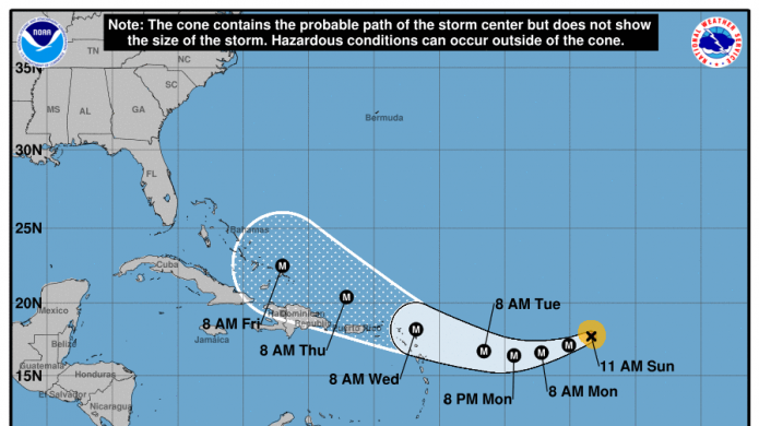 Irma permanece como categorÃ­a 3 mientras se mueve al oeste-suroeste.