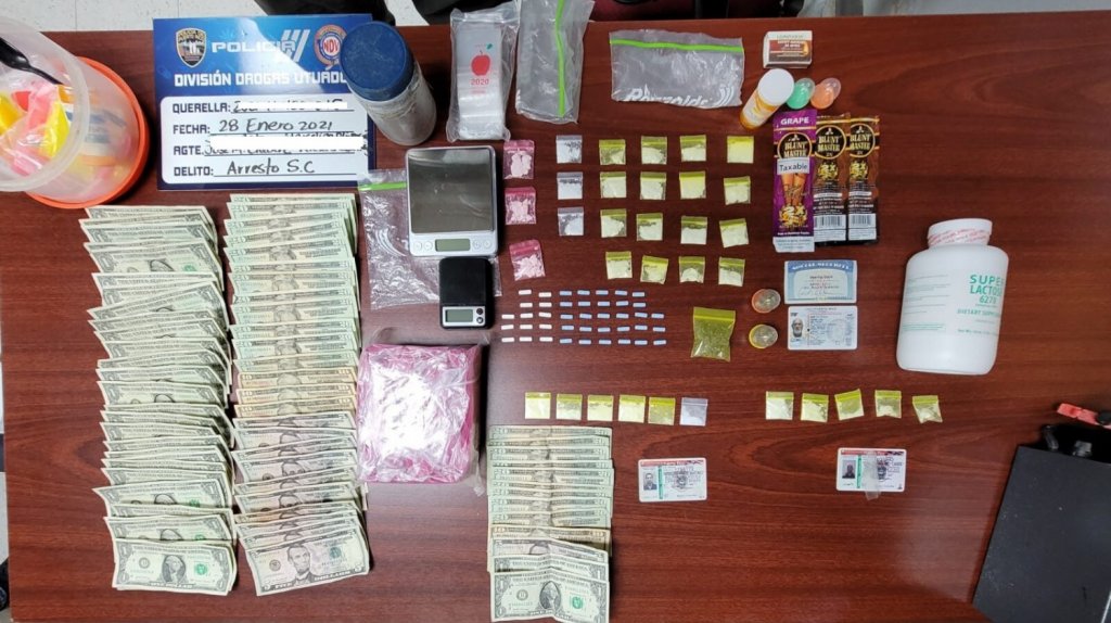  Arrestan a 4 y ocupan droga durante allanamiento en Lares 