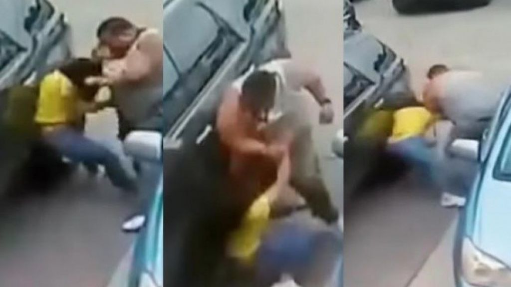  Video: Hombre agrede a dos mujeres por ganarle el estacionamiento 