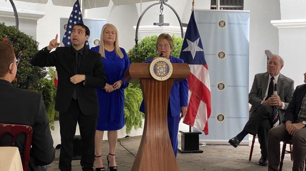  Ordenan que secretario de Salud investigue agencia que dirige ante denuncias de renunciante secretaria 