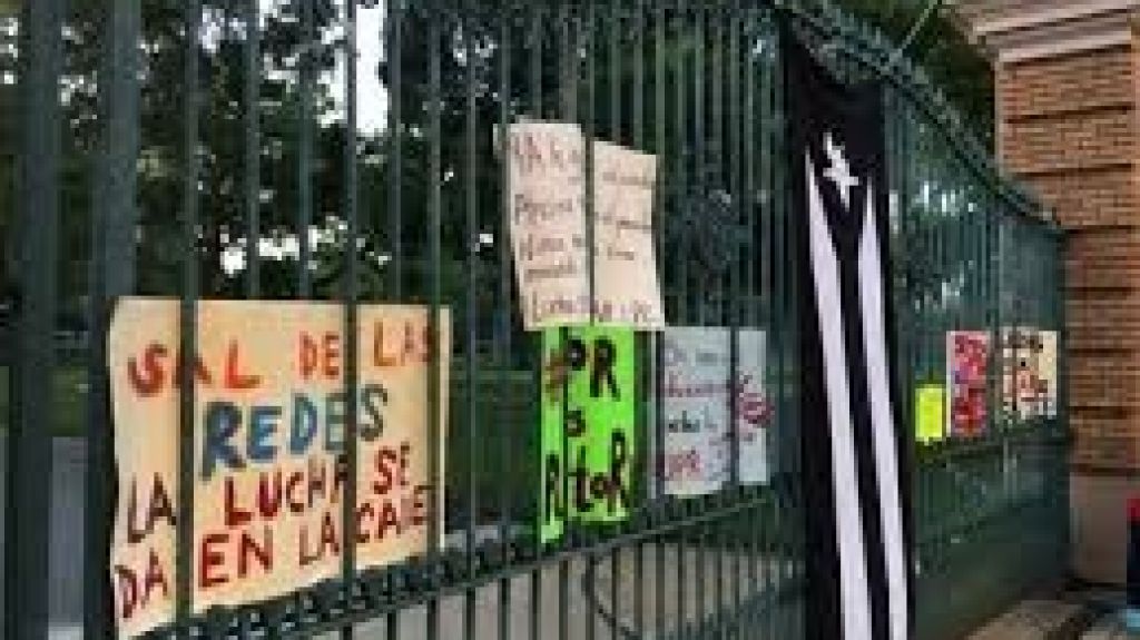  Estudiantes UPR Ponce cerrar&aacute;n portones el lunes si no le responden por procurador estudiantil 