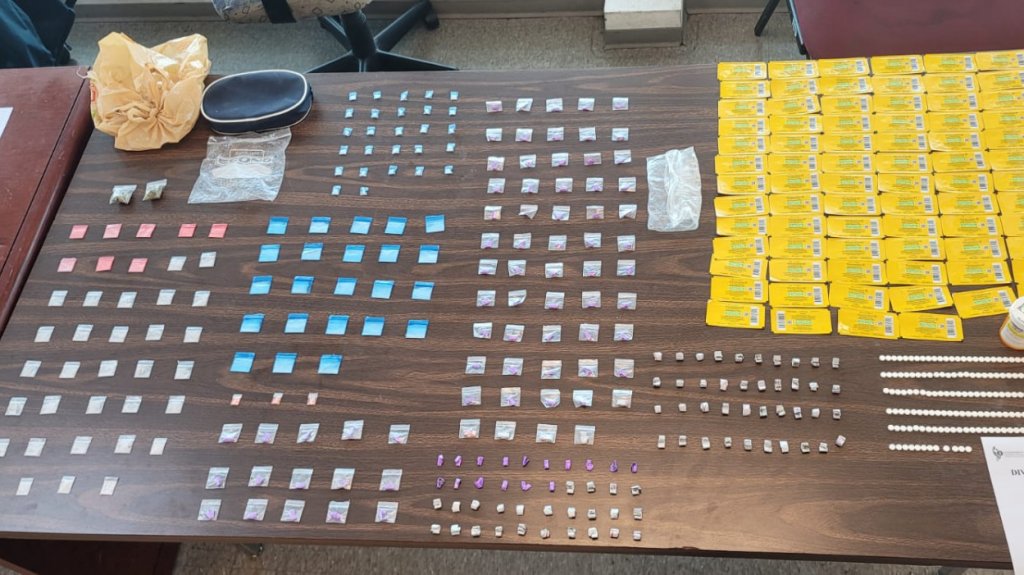  Arrestan a cuatro personas con drogas en Coamo 