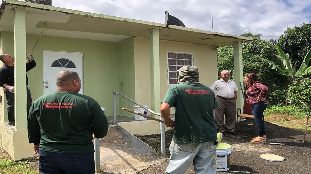  Morovis rehabilita casas de familias de escasos recursos 