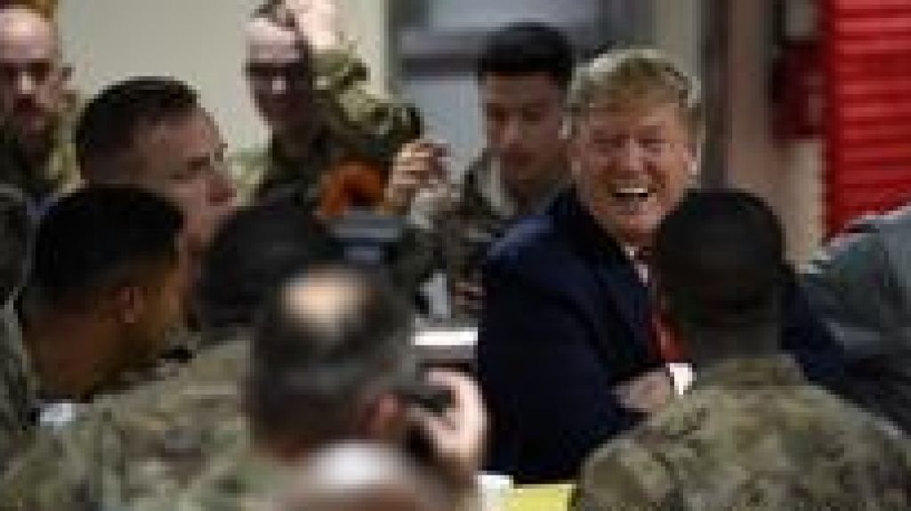  Ghani destaca la necesidad de un alto el fuego talib&aacute;n tras reunirse con Trump 