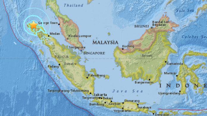 Sismo de magnitud 6,4 sacude Indonesia