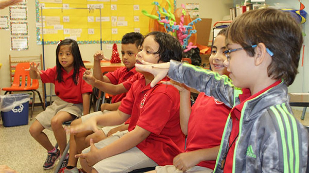  Proponen incluir lenguaje de señas en las escuelas 