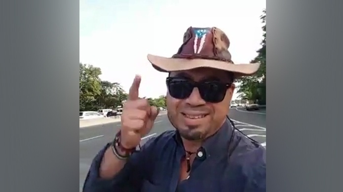 Video: Ciudadano molesto envÃ­a contundente mensaje a taxistas que provocaron Caos en San Juan 