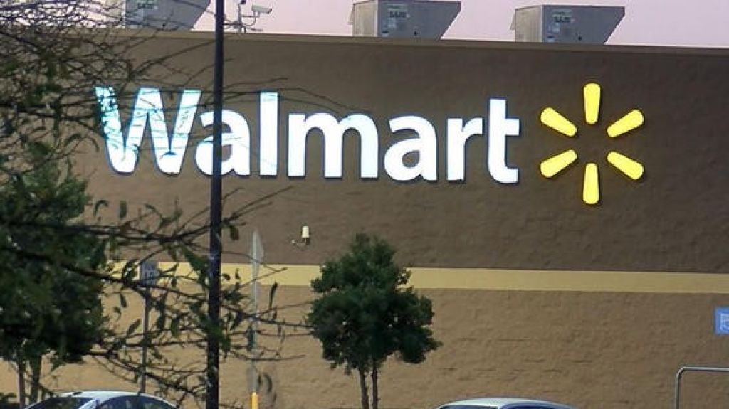  Se registra tiroteo en un Walmart de Kissimmee 