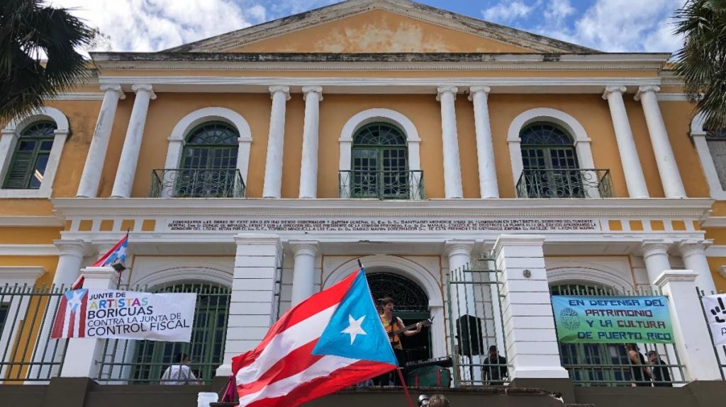  Denis M&aacute;rquez pide investigar contrato edificio sede del ICP 