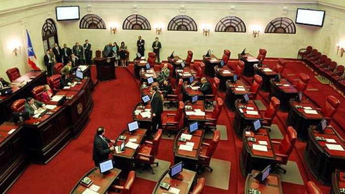 Aprueban el I.V.U. agrandado en el senado por un voto 