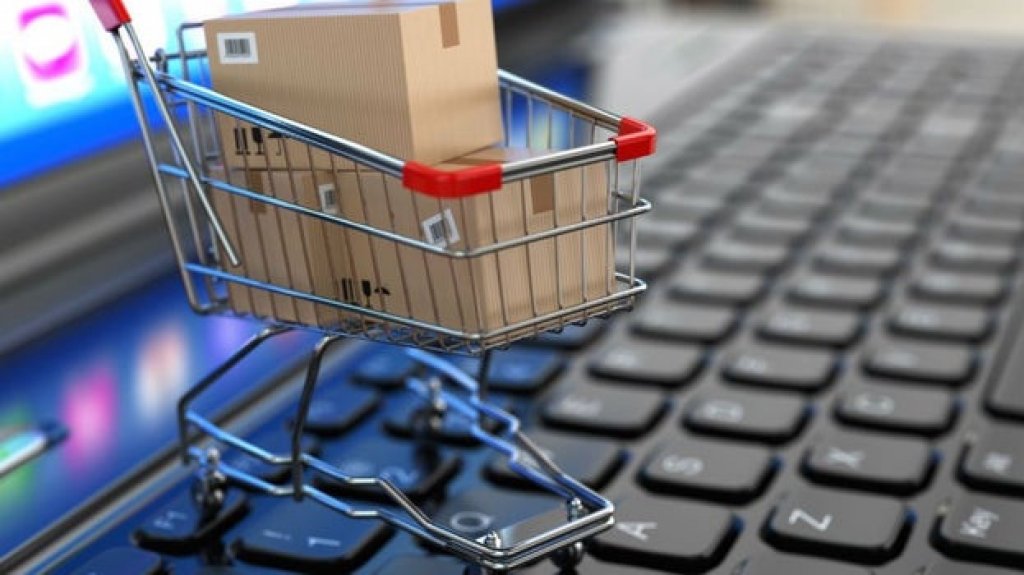  Buscan flexibilizar permisos para que empresas operen en residencias 