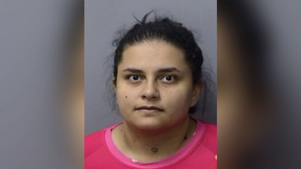  Mujer agrede y amenaza a su pareja con un arma blanca en Aibonito 