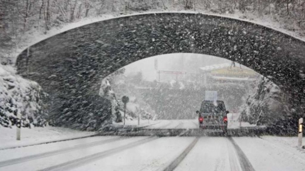 Alertan de tormenta invernal en el sur de Texas
