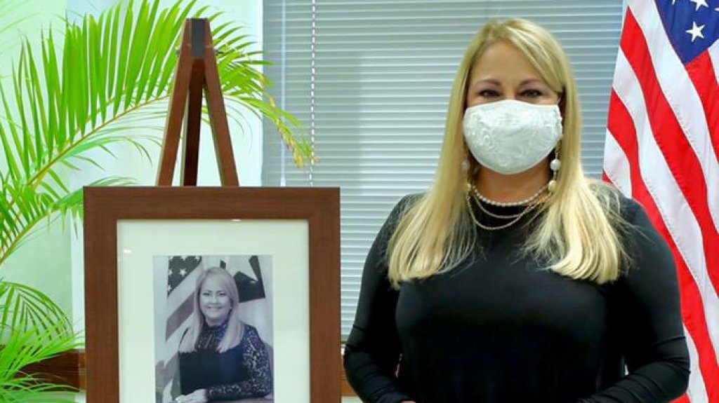  Gobernadora anuncia que CMS aprob&oacute; la extensi&oacute;n del Plan Vital para 200 mil personas que no cuentan con plan m&eacute;dico 