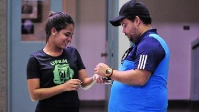 Bladimir DÃ­az disfruta de la nueva etapa de su hija Colegial en tenis de mesa