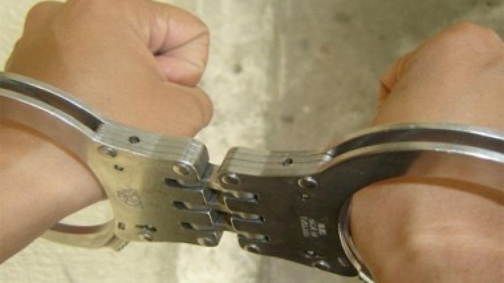  Arrestan mujer que rob&oacute; en mega ferreter&iacute;a de Caguas 