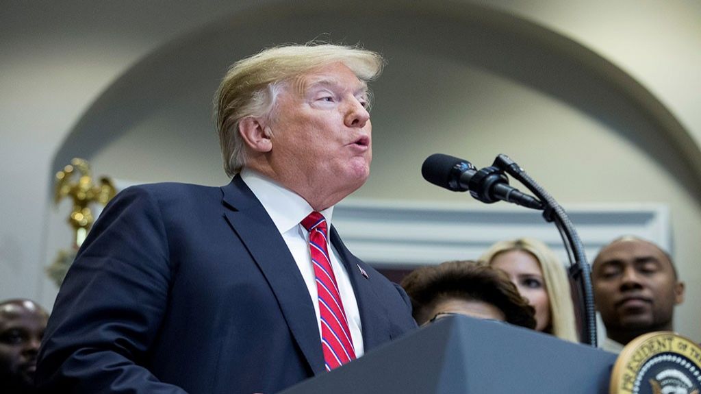  Trump insiste en que Administraci&oacute;n seguir&aacute; cerrada, sin visos de acuerdo 