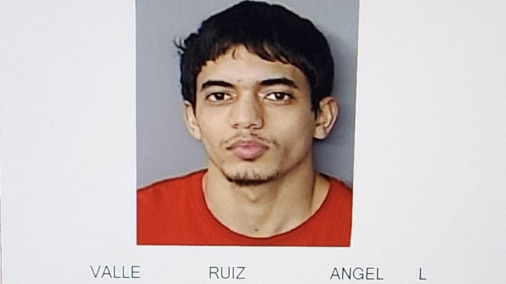  Cargos contra hombre que intentó prender en fuego carro de mujer en Rincón 