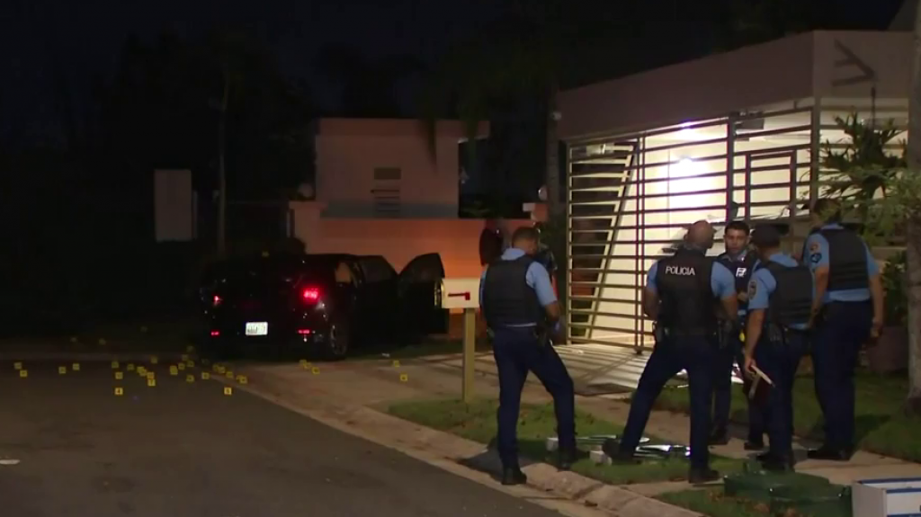  Video: Persecuci&oacute;n culmina en balacera en Cupey dejando tres heridos 