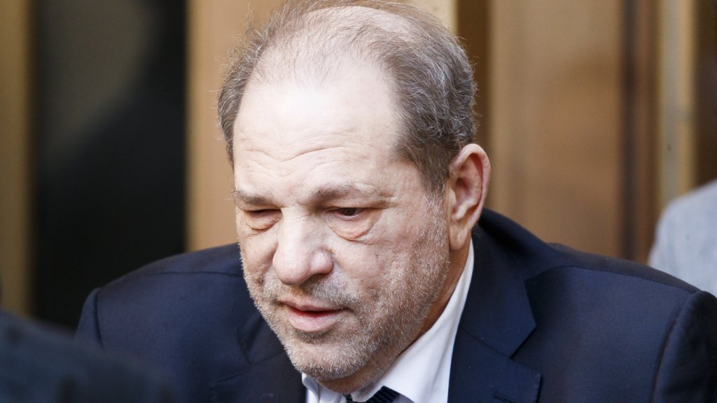  Otra mujer acusa a Weinstein por un intento de violaci&oacute;n en 2012 