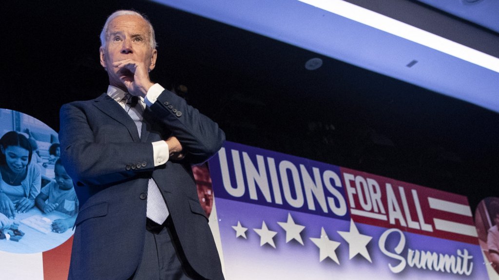  Biden aventaja por cuatro puntos a Trump en Florida, seg&uacute;n un sondeo 