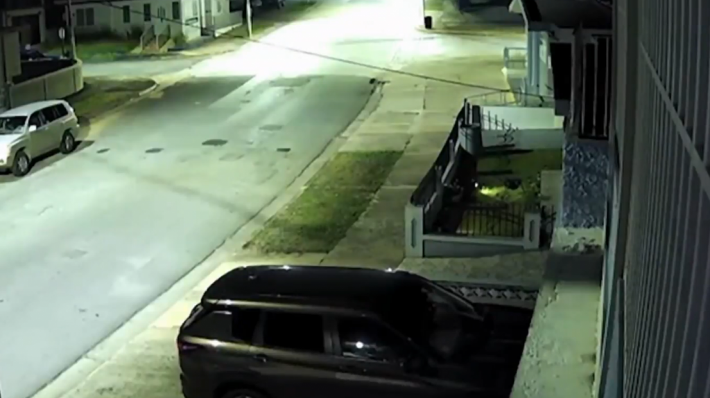  Video muestra intensa balacera en Cayey 