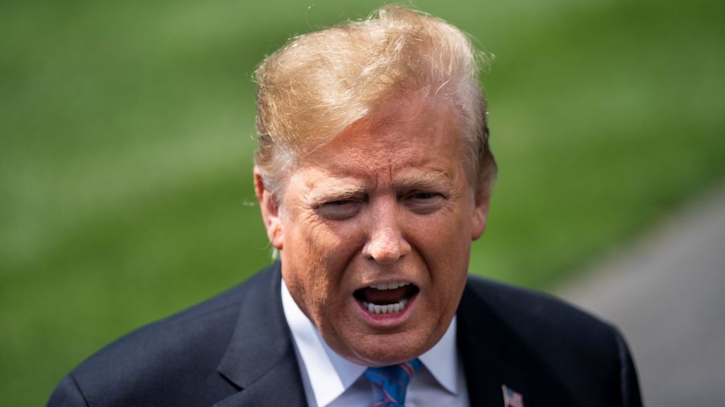  Vea video: Trump veta negocios con firmas extranjeras como Huawei para evitar espionaje 